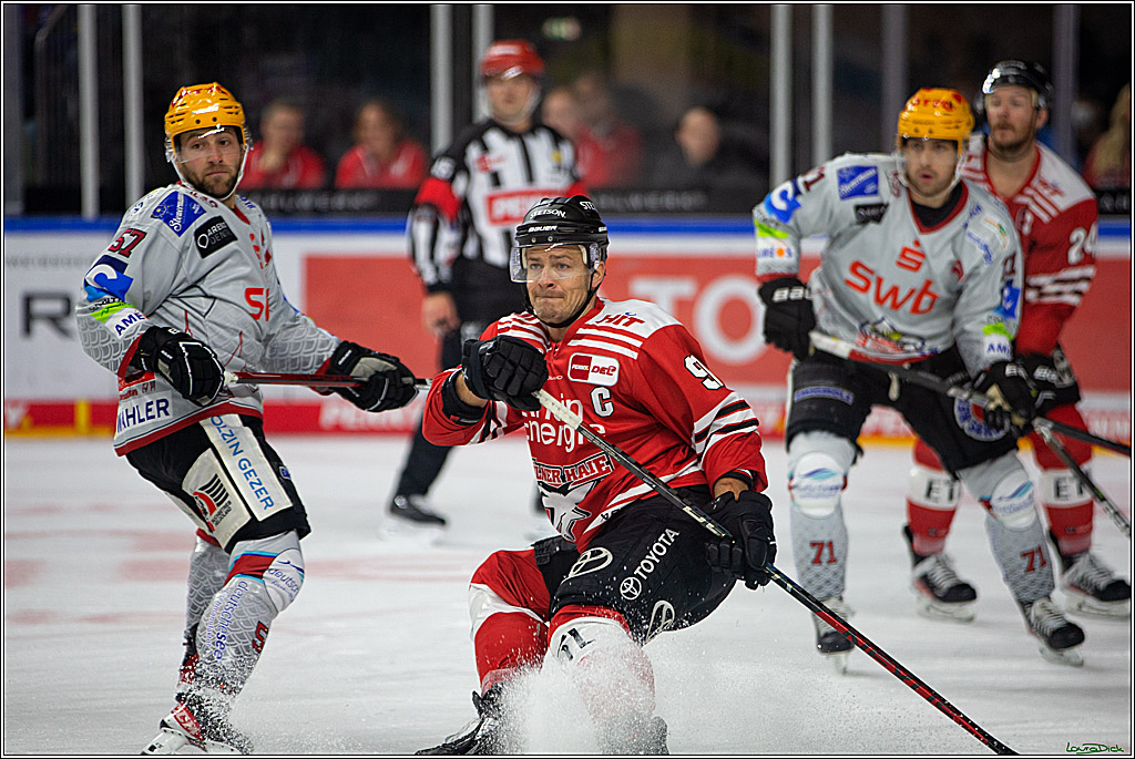 PENNY DEL; Koelner Haie- Fischtown Pinguins; Koeln, 04.10.2022